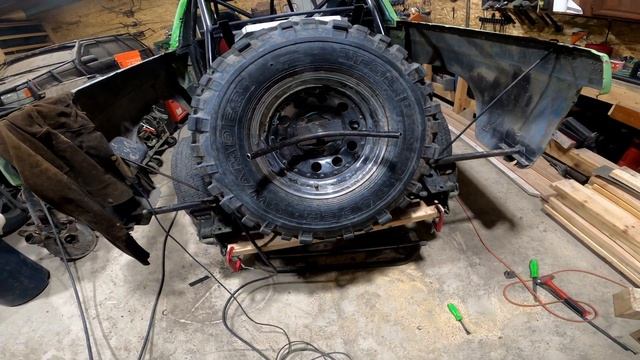 Ford Bronco - Part 3 - Gas Tank Mount - Baja Tire Rack Build смотреть онлайн