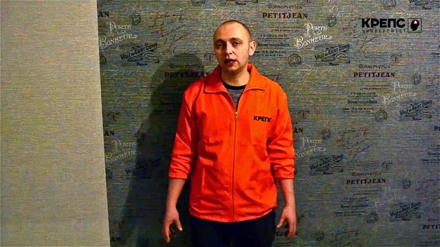 На какой клей лучше клеить потолочную плитку и потолочные плинтуса