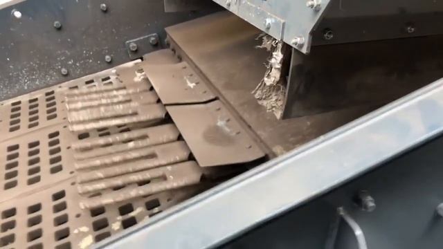 Работа вибрационного грохота SPALECK