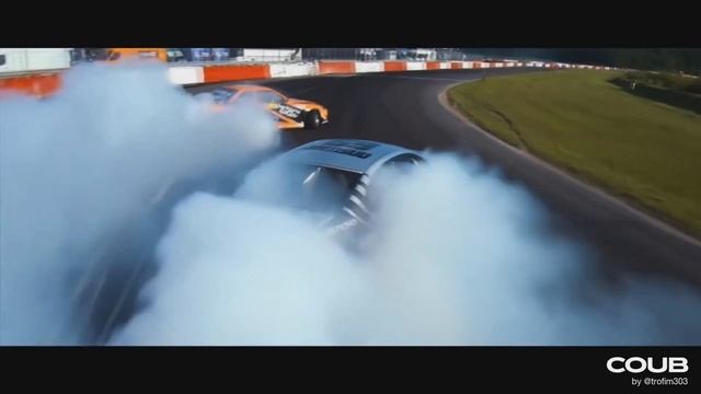 «ПОКАЗАЛА КИСКУ» Best Coub - Октябрь 2020 смотреть онлайн