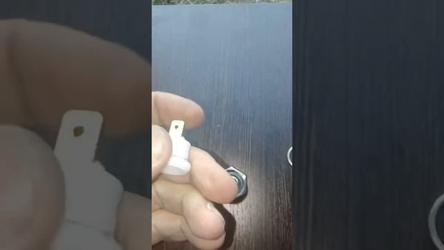 ДАТЧИК АВАРИЙНОГО ДАВЛЕНИЯ МАСЛА смотреть онлайн