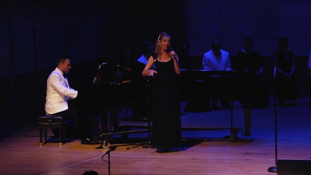 Krissy Dorn: I Concentrate On You смотреть онлайн