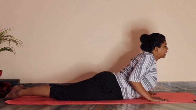 भुजंगासन ना करें ये ग़लतियाँ- Bhujangasan Tutorial Benefits Precaution & Common mistakes SHAHEEDA