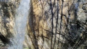 Водопад Козырек,с.Передовое.Очень много воды.