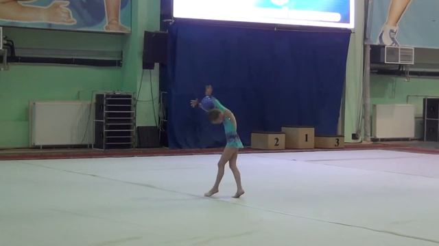 Романова Ульяна 2006 Мяч Турнир СШОР 64 "Зимняя сказка" 30-31.01.2016 смотреть онлайн