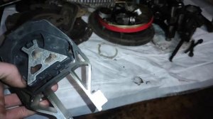 Опора двигателя Hutchinson. ОБМАН.  Focus 3, 2.0