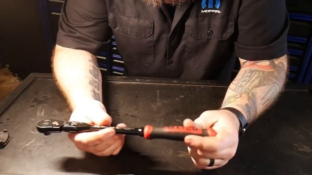 WHO MAKES THE BEST PROFESSIONAL 3/8 RATCHET? SNAPON? MAC? MATCO? смотреть онлайн