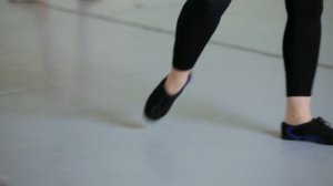 How To Do a Pas de Basque