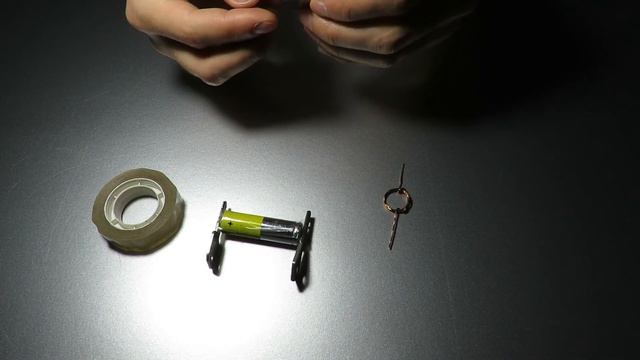 ✔️Интересные эксперименты, лайфхаки? с пальчиковой батарейкой.