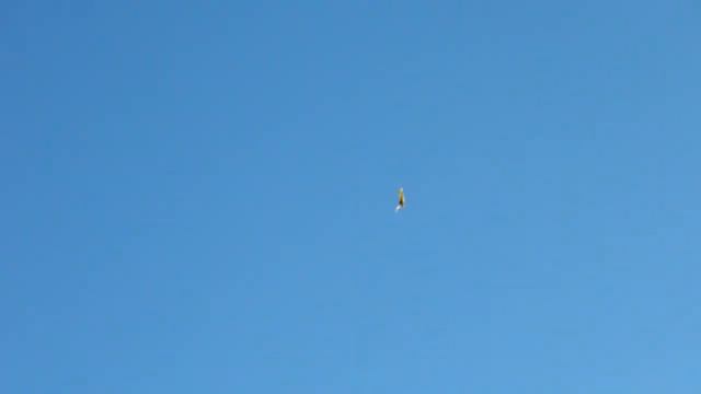 Запуск учебно-тренировочной модели самолета № 1 смотреть онлайн