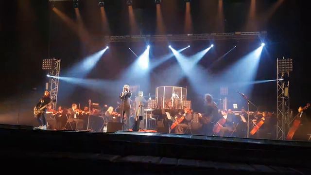 Глеб Самойлов и Симфонический оркестр. Харьков 25.04.17 смотреть онлайн