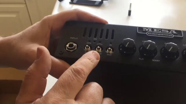 Unboxing Mesa Boogie Subway D-800 Bass Amp смотреть онлайн