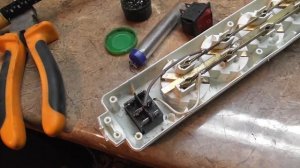 Ремонт удлинителя, поменял кнопку, по рукожопски