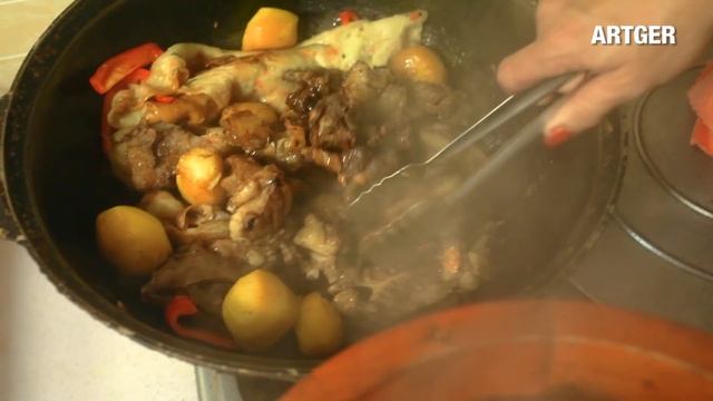 The Mongolian Gobis Most Famous BBQ Jembi!  Views