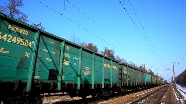 Мультинаціональний вантажний • Електровоз ВЛ80к-105 смотреть онлайн