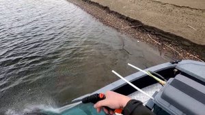 ИСПЫТЫВАЕМ УСТАНОВЛЕННЫЕ В ЛОДКУ ЭХОЛОТ, ПОМЫВОЧНЫЙ КОМПЛЕКТ, АЭРАТОР.