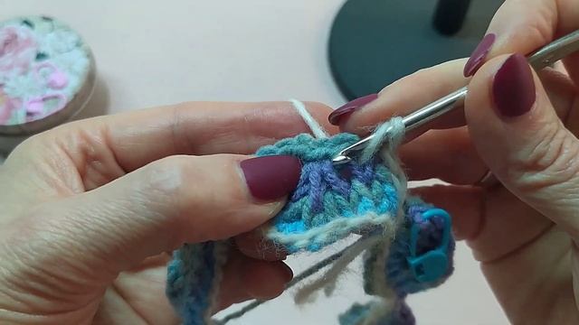 Новый узор крючком!? Нарядно и легко! Узор для шапок и снудов. Тунисское вязание. Тунисские лицевые смотреть онлайн