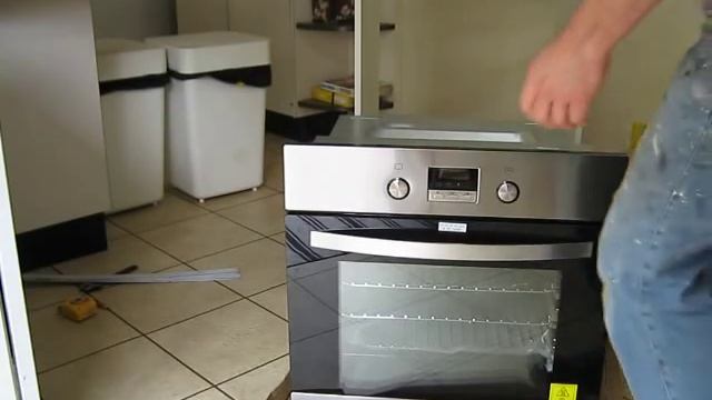 Oven unboxing + install in cabinet смотреть онлайн