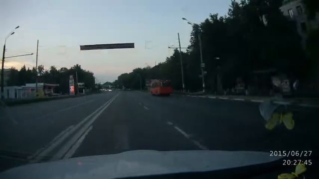 Нежданчик в виде Болта смотреть онлайн