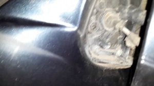 Как снять зеркало Mercedes е210.  how to remove the mirror Mercedes e210