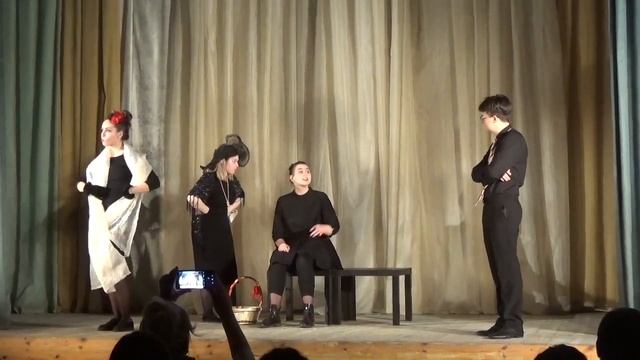 Спектакль ЗА ДВУМЯ ЗАЙЦАМИ . Театр Миниатюр . 28.01.2020 смотреть онлайн