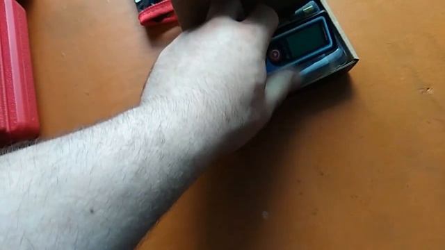 Инструмент для электромонтёра.