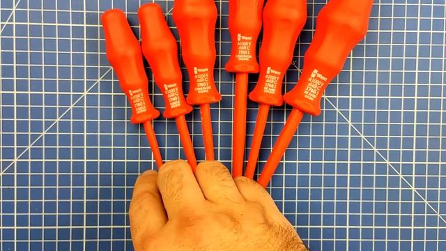 Отвертки изолированные Wera набор. Мой опыт. смотреть онлайн