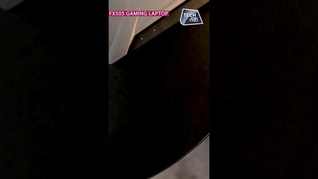 ASUS का गेमिंग लैपटॉप Military Grade Toughness के साथ | FX505 | Tech Tak смотреть онлайн