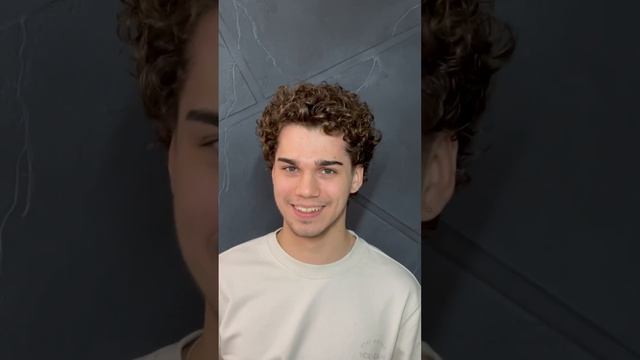 Мужская завивка как полная смена образа #hair #haircut #hairstyle #hairstylist #haircurls смотреть онлайн