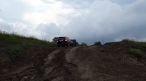 Volvo XC90 vs Нива. Offroad покатушки. Брод