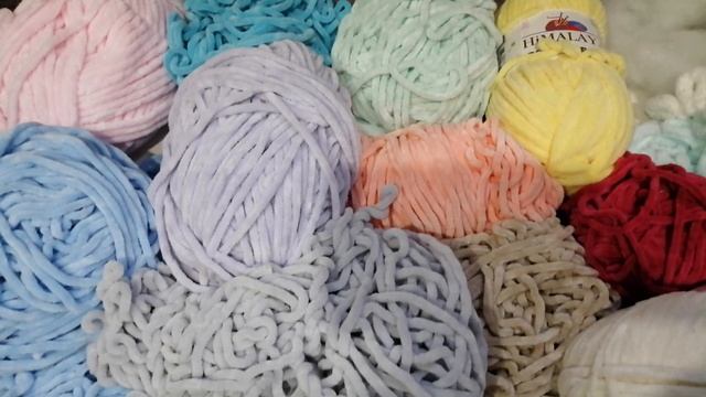 Обзор пряжи. ПЛЮШЕВАЯ ПРЯЖА. Вязаные игрушки смотреть онлайн
