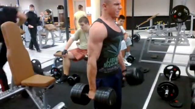 Бицепс смотреть онлайн