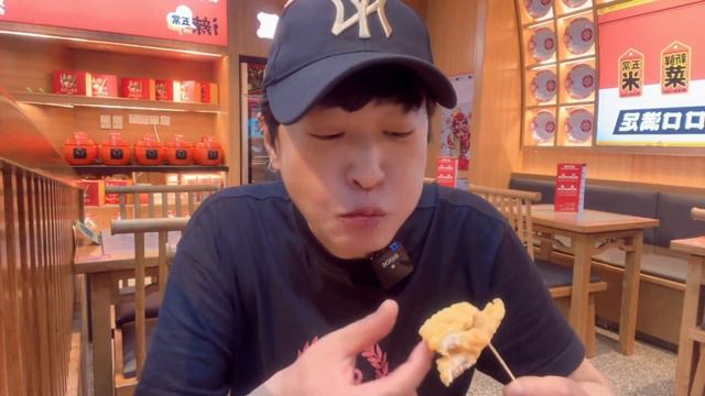 哈尔滨网红冒菜69元一盆，香辣爽口，配炸串，冰粉，出透汗才凉爽 смотреть онлайн