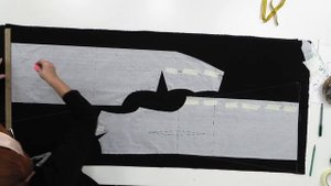 Платье-четырехклинка с расклешением.  Часть 1. Моделирование и раскрой элегантного платья из шелка.