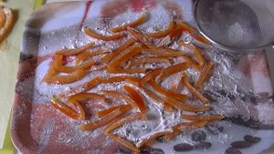 Готовим цукаты для хранения.