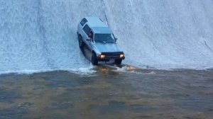 1989 Toyota 4runner swimming 2