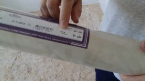 Клеим обои на гипсокартон в коридоре.