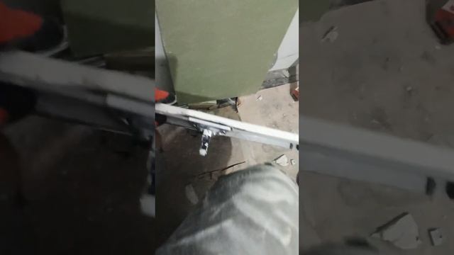 монтаж люка скрытного монтажа ЛсИС