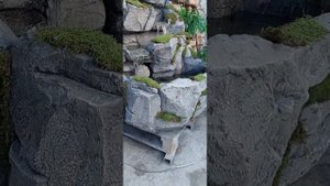 водопад из артбетона во двор