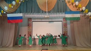 Башкирский Танец с подносами.