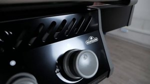 Обзор газового гриля Napoleon Rogue 365 (R365SBPK-1). Стационарный газовый гриль на две горелки.