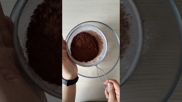 ТО САМОЕ ПЕЧЕНЬЕ БРАУНИ С ВЛАЖНОЙ СЕРЕДИНСКОЙ. #рецепт? #брауни #печенье #выпечка #food #кчаю смотреть онлайн