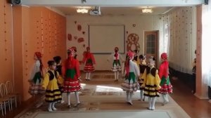 451 Танцевальный ансамбль МАДОУ №157 г Уфа танец Башкирский мед