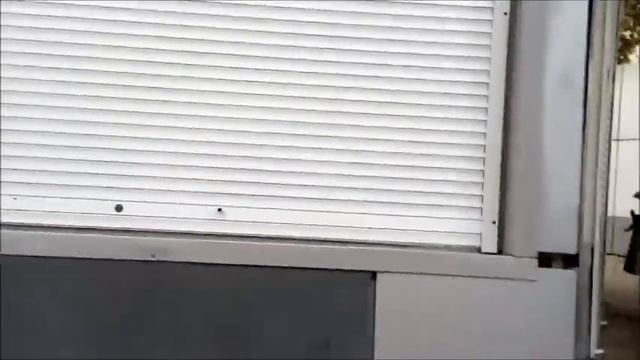 Стихийный рынок на остановке Проспект Героев Сталинграда в Красноармейском районе Волгоград 09 2021 смотреть онлайн