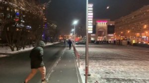 Прогулка возле метро Тульская по улицам Даниловский Вал и Большая Тульская, г. Москва, 29.11.2022