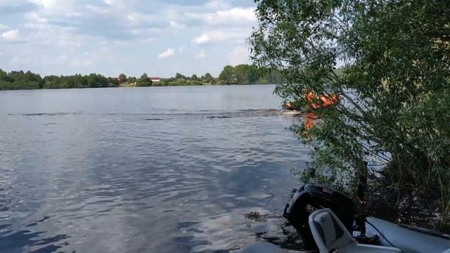 Касатка 335 + Suzuki DF9.9BS (20 л.с.) и Mercury ME F9,9M + Солар 420 смотреть онлайн