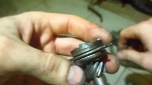 Если кик-стартер не возвращается