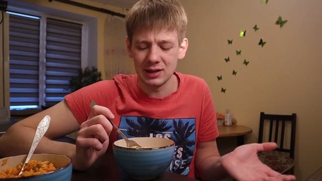 ПОККЫМПАБ - ЖАРЕНЫЙ КОРЕЙСКИЙ РИС ИЗ ПАКЕТИКА вкуснее, чем в ресторане!? смотреть онлайн