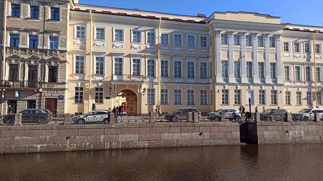 #сашакира #спб Прогулка по реке Мойка до метро Невский проспект
