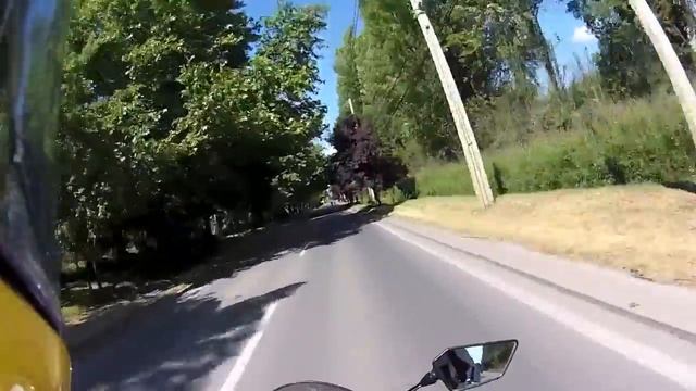 BurgmanChileTV - 80's are back! FZR 400 - VRF 400 - Ninja 250 - Hyo 650